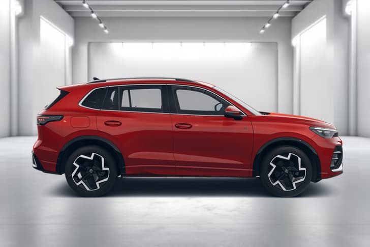Volkswagen Tiguan Color Persimmon Red Metallic